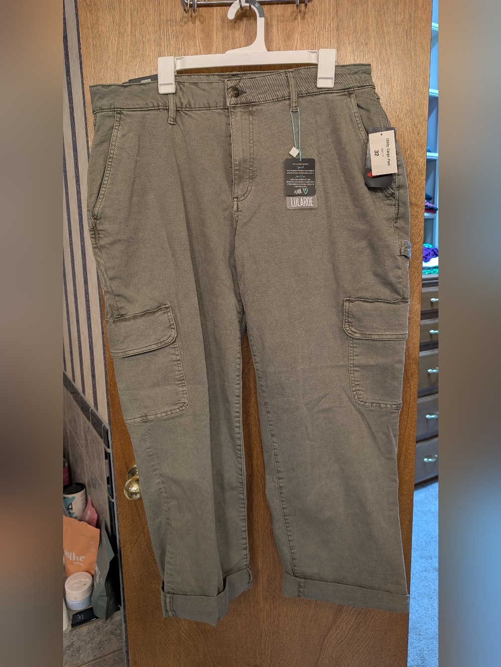 LuLaRoe Women's Olive Green Utility Cargo Pants NWT Size 32